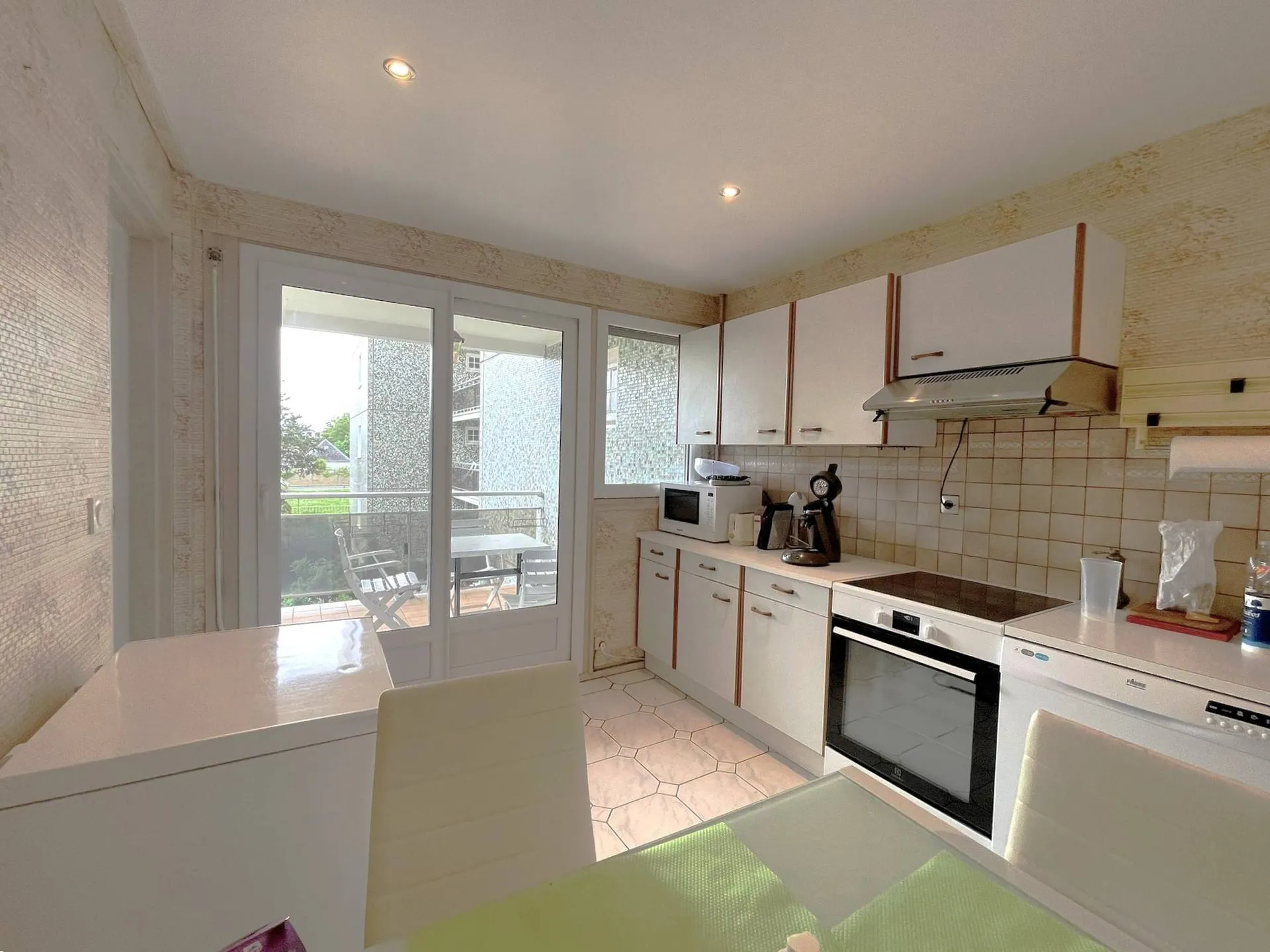 Opportunité Rare : Appartement 3 chambres au Cœur de Sotteville-lès-Rouen 76