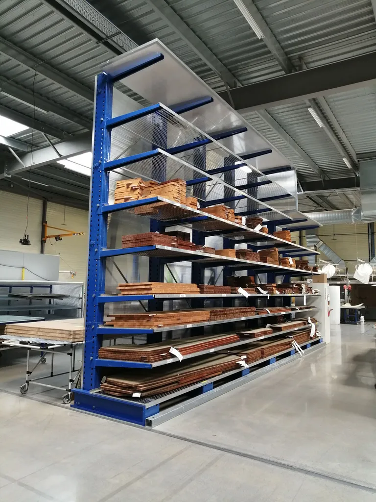 Installer un rayonnage cantilever pour le stockage de charges longues et lourdes à Toulouse et Carcassonne