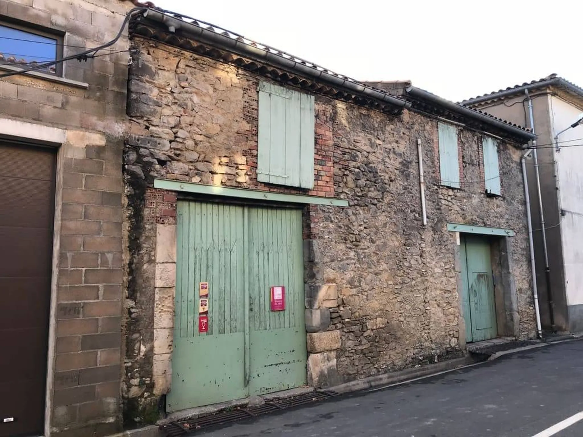 Cave viticole vue de gauche (avant travaux)