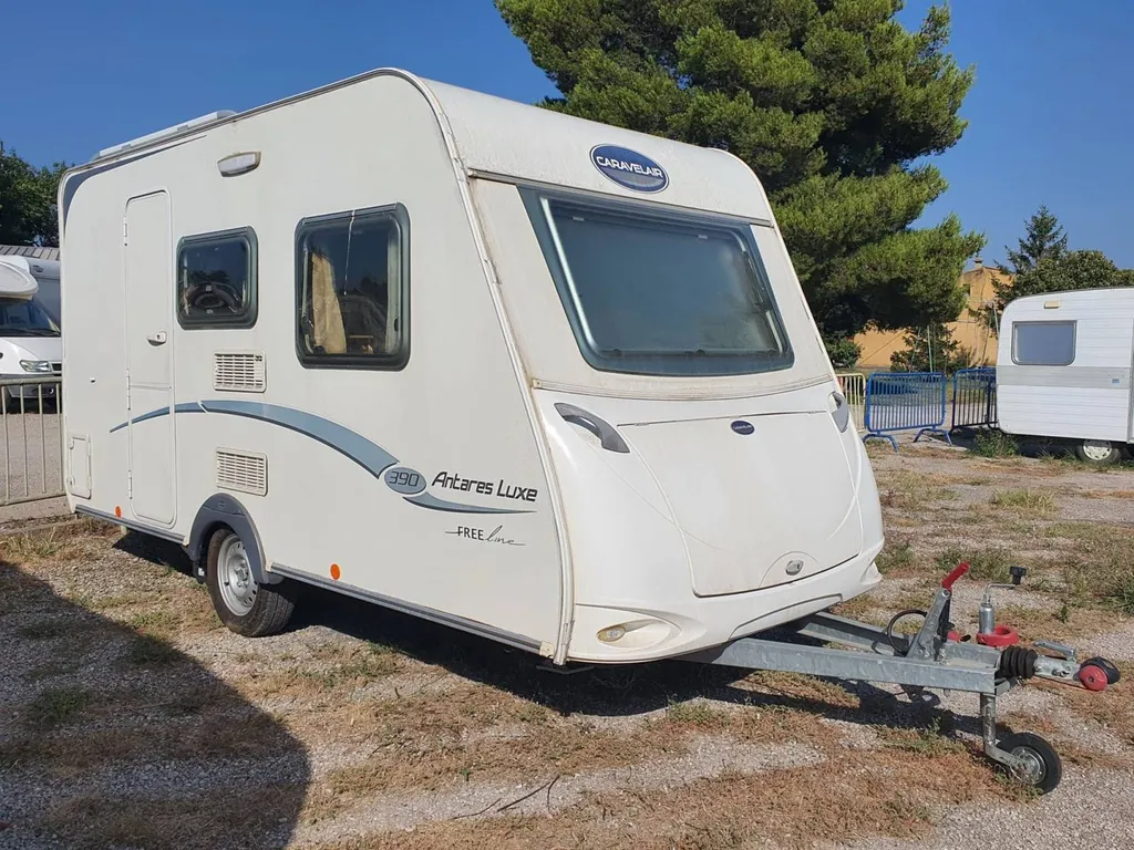 VENDU CARAVANE CARAVELAIR ANTARES LUXE 390CP