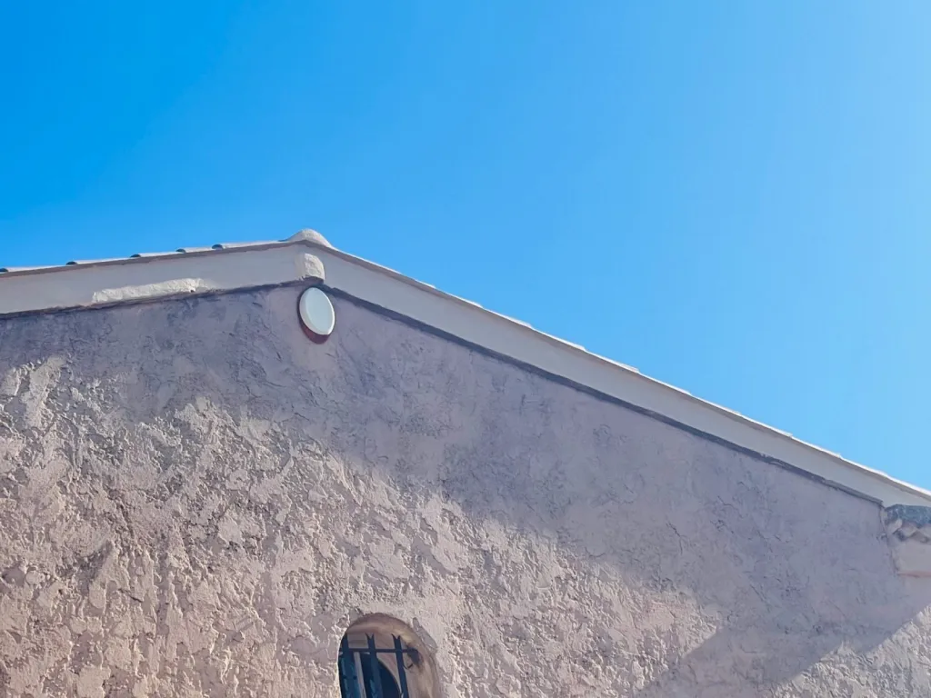 rive avec finition sur bouc bel air