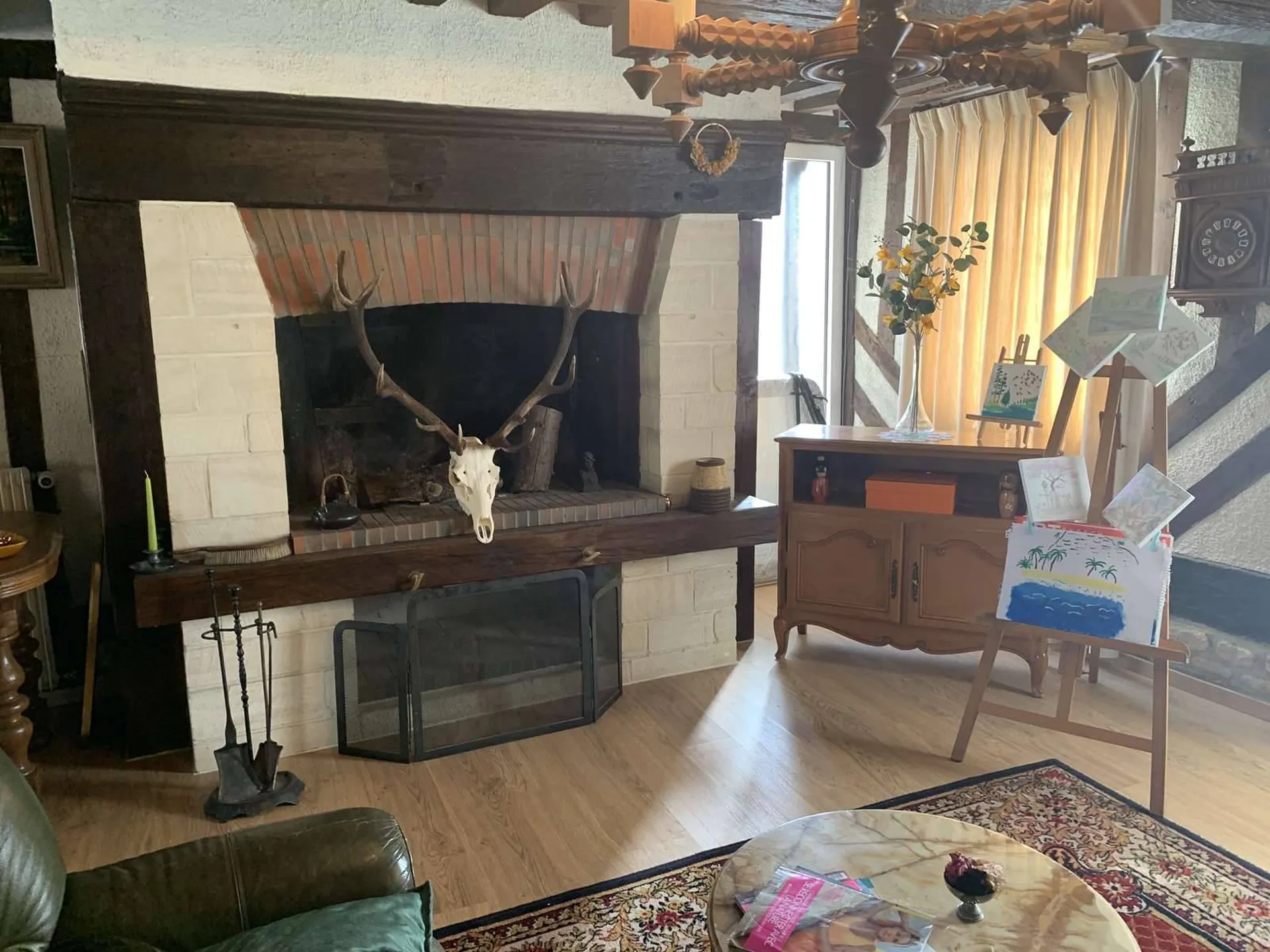 SUD PAYS D'AUGE (CALVADOS) MAISON DANS VILLAGE AVEC TOUS COMMERCES