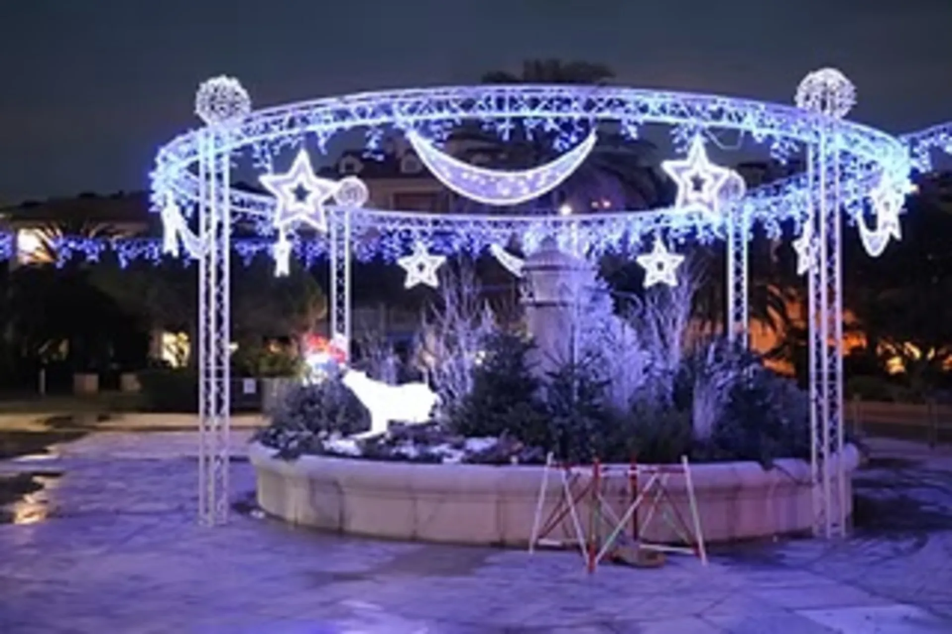 CERCLE STRUCTURE TRIO 8M HAUTEUR 4M