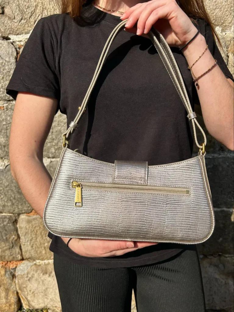 Sac Lancaster cuir disponible chez Evasion Eu