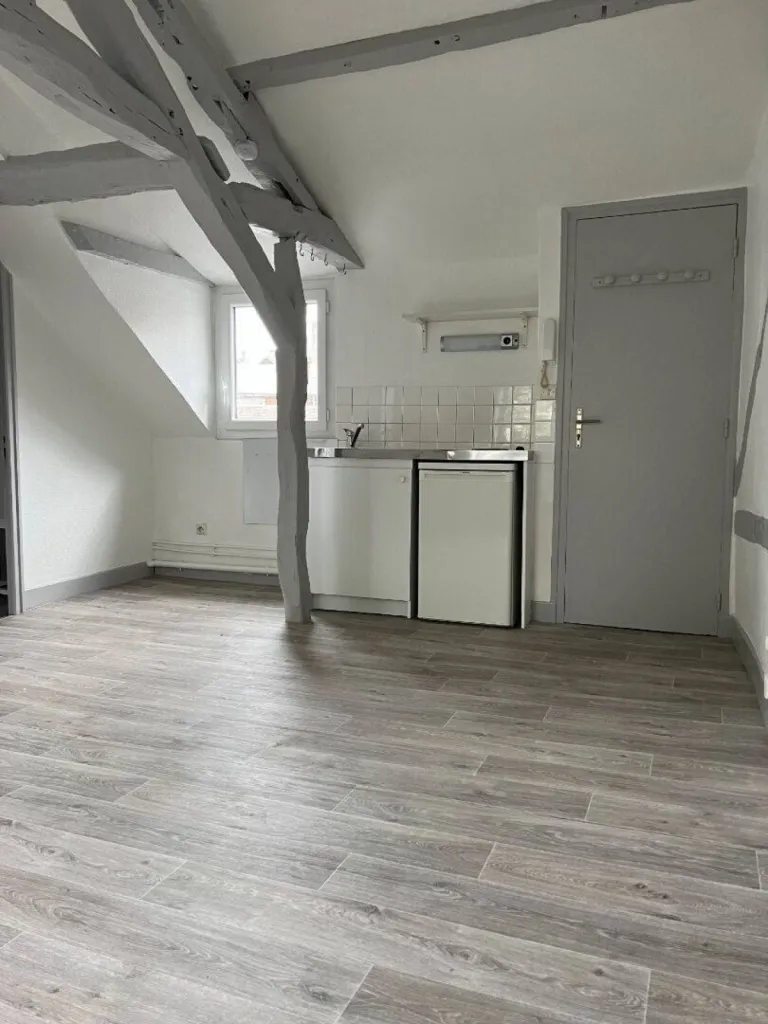 Beau studio de 23,97m²