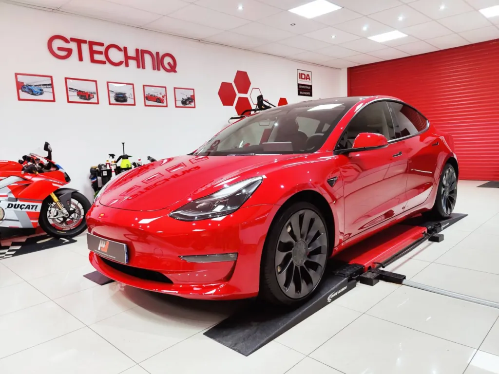 TESLA MODEL 3 PERFORMANCE - PROTECTION CERAMIQUE GTECHNIQ A LILLE