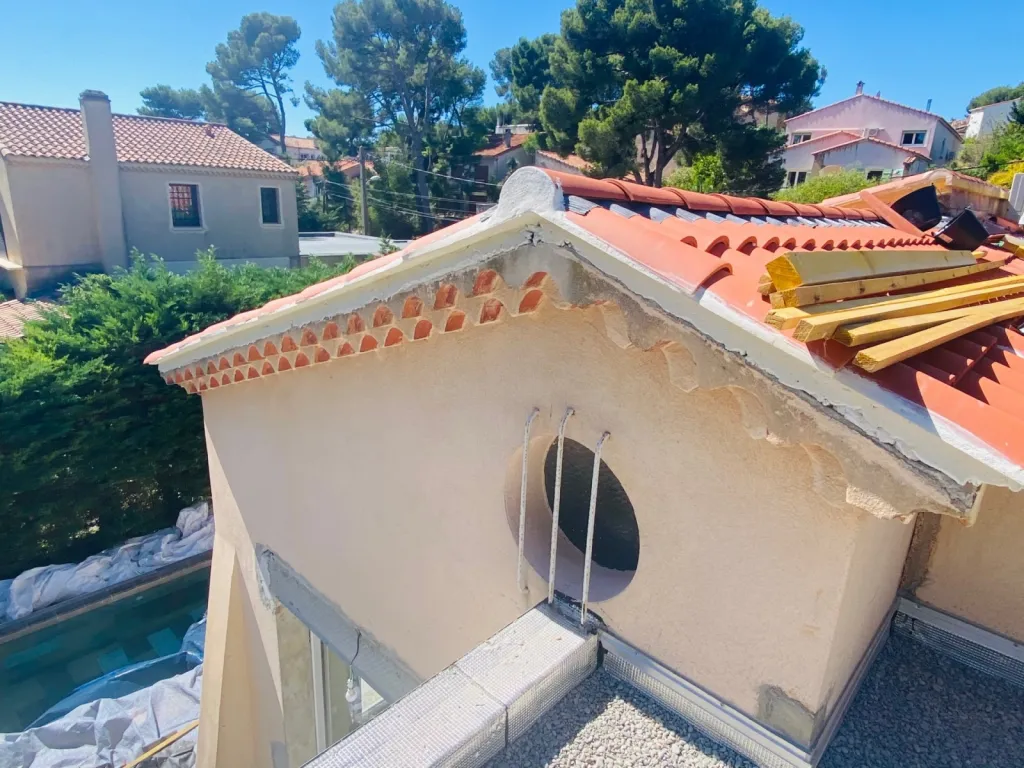 finition toiture sur aix en provence