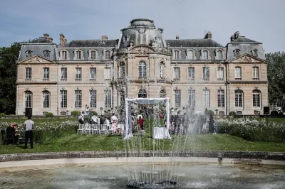 symbolic ceremony in french castle