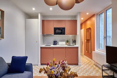 Pose d'un carrelage moderne à Bordeaux