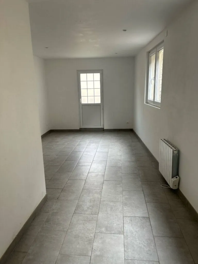 Situé au rez-de-chaussée