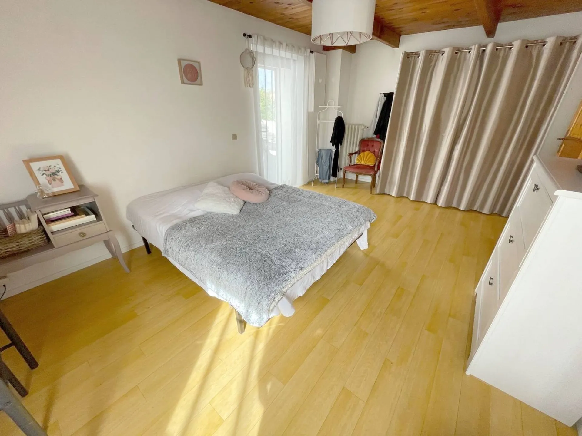 EN VENTE SUR ROQUEFORT LA BEDOULE