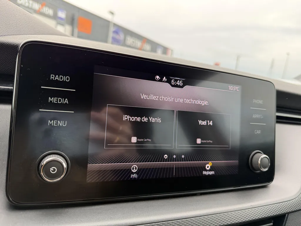 Achat Skoda Scala occasion automatique à prix bas proche du Havre : berline essence Crit'Air 1 garantie 6 mois