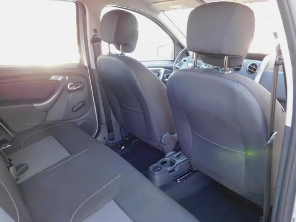 A VENDRE DUSTER OCCASION RECENTE MOINS DE 17000€ DCI 110 LAUREATE PLUS 2017 PLAISANCE DU TOUCH PROCHE DE TOULOUSE