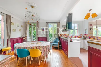 Magnifique maison à Marly-le-Roi,  proche gare SNCF, à 10 minutes de Saint Germain en Laye