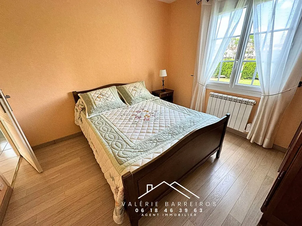 A vendre pavillon de 116 m² habitables édifiée sur 650 m² de terrain sur la commune de LA SAUSSAYE