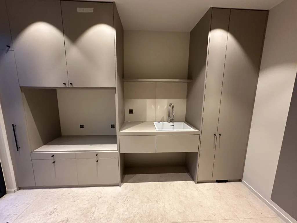 Agencement buanderie sur mesure à Pessac (33)