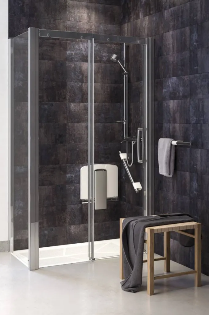 douche senior Salernes, Sillans la cascade, Barjols et Aups Var 