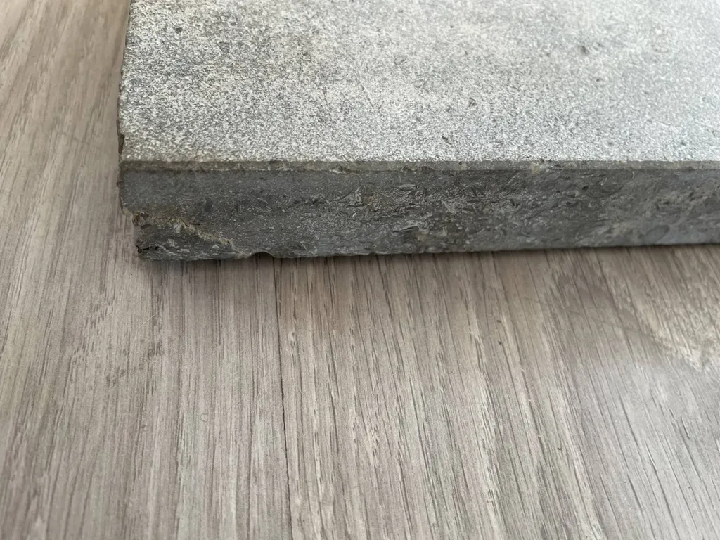 MARGELLES DE PISCINE SAHARA GRISE / PIERRE D’AUXERRE