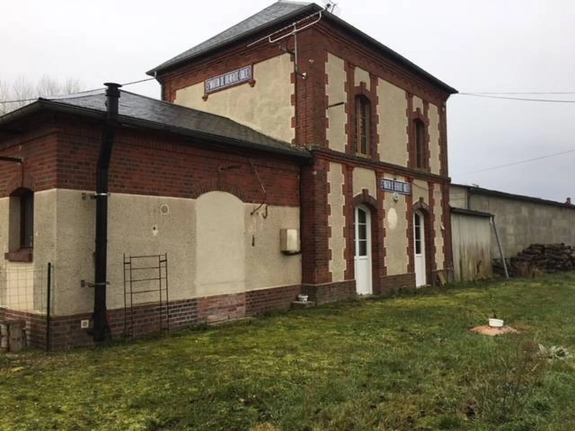 a acheter ancienne gare du pays d'auge 14 calvados