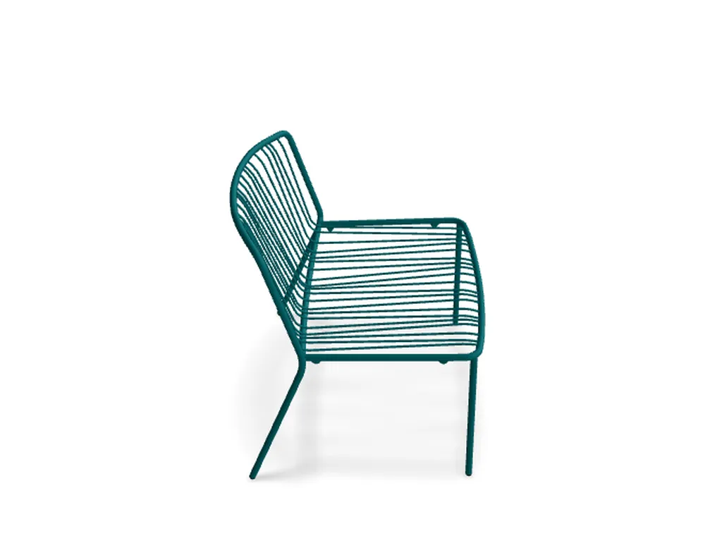 Fauteuil d'extérieur BLIS pour espaces extérieurs haut de gamme confort durable à Toulon, Aix-en-Provence, Fréjus & Région PACA, solutions pro et collectivités