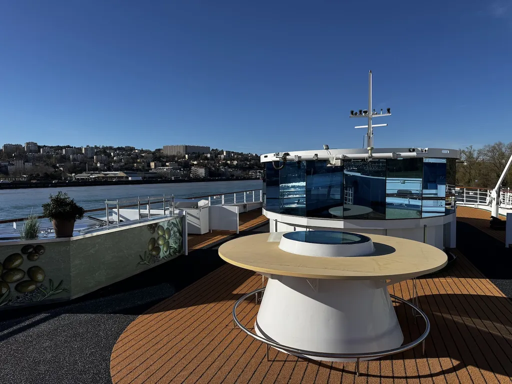 Installation de protection anti chaleur film pour vitrages à LYON