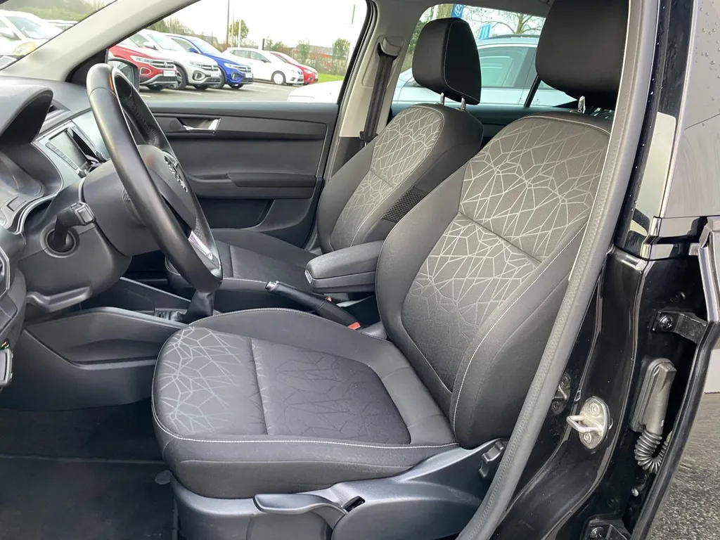 Achat Skoda Fabia occasion proche Yvetot : Citadine 1.4 TDI 90 Clever révisée et garantie en Normandie