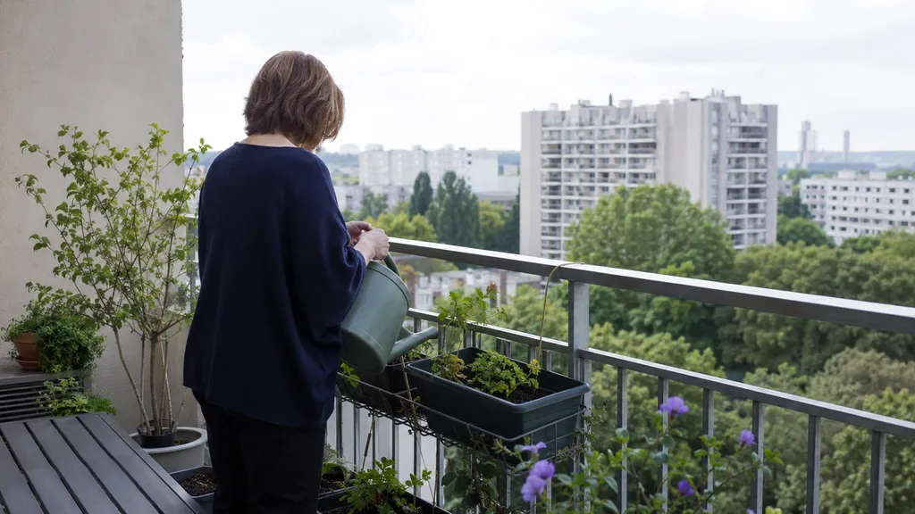 Balcon d'un appartement à Créteil, un matin