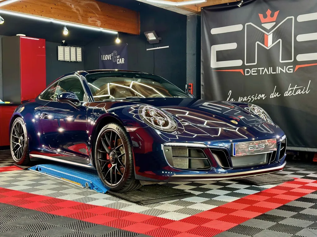 Traitement céramique lyon protection carrosserie dans l’ouest lyonnais spécialiste Porsche 