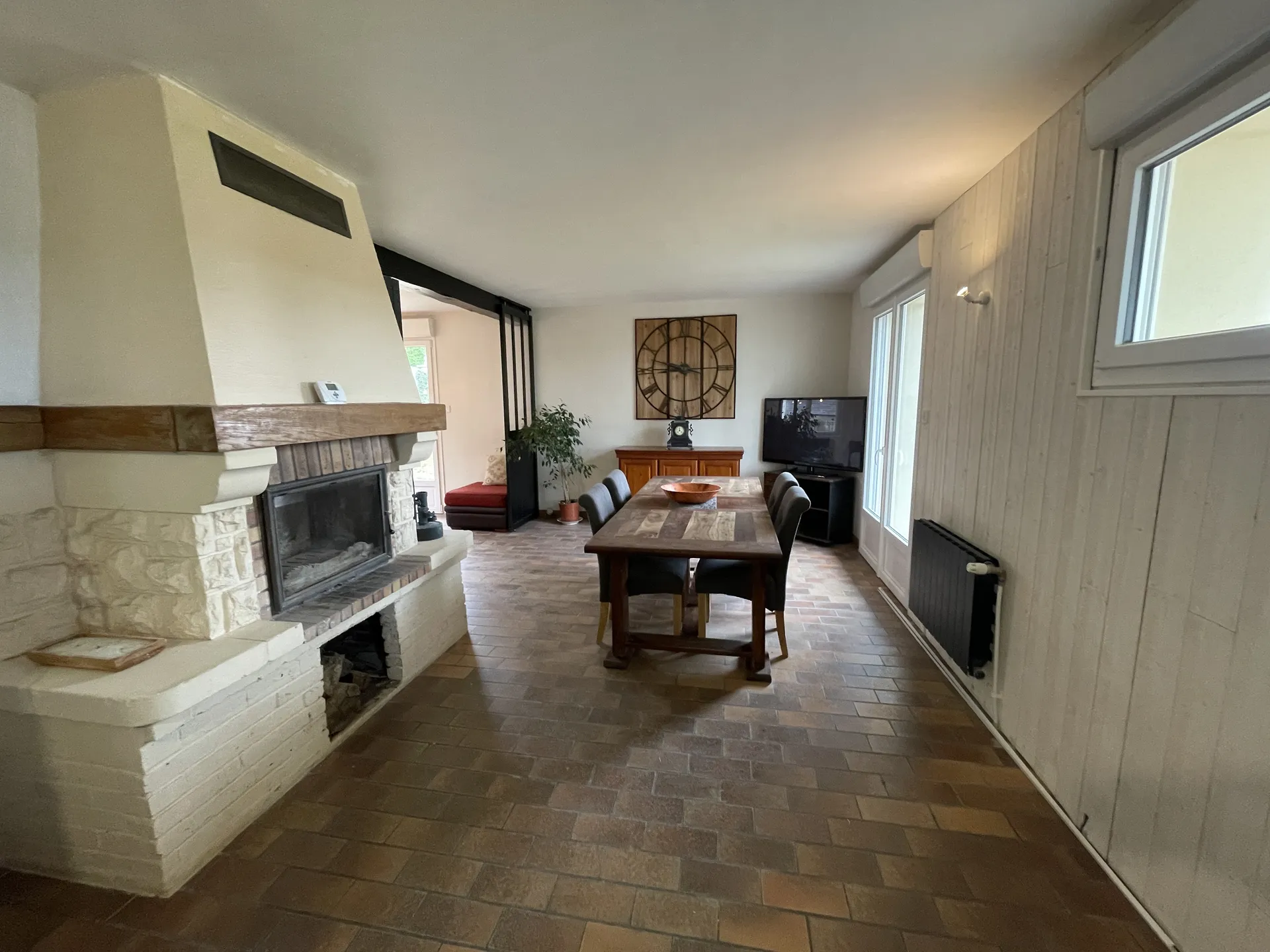 MAISON FAMILIALE