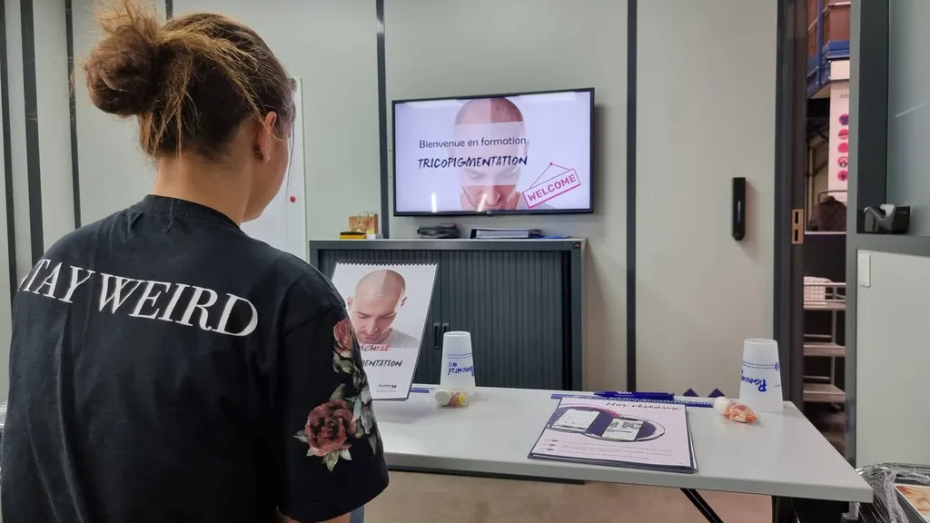 Formation tricopigmentation