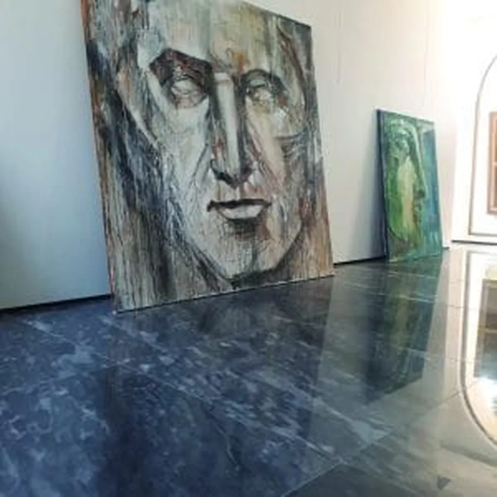 Marbre Bleu du Nil : pierre naturelle gris bleu d’Égypte en dallage intérieur et extérieur