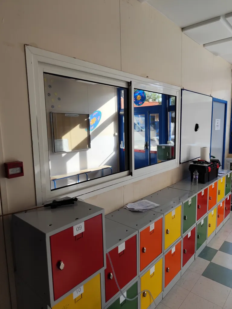 FILMS SÉCURISÉ POUR  ECOLE ST TRINITÉ MARSEILLE 