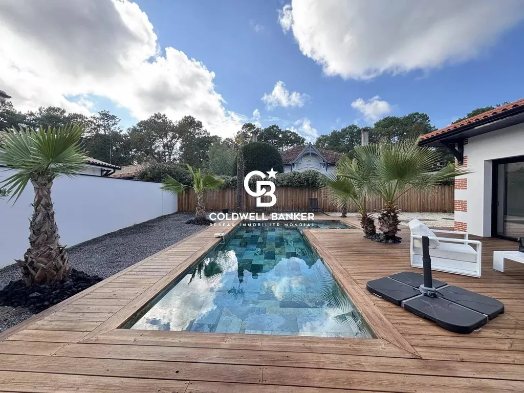 Maison neuve à vendre à La Hume – plain-pied 145 m², piscine et jacuzzi