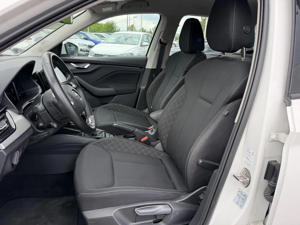 Voiture d’occasion Skoda Kamiq à La Frénaye : SUV essence automatique disponible proche du Havre et de Rouen