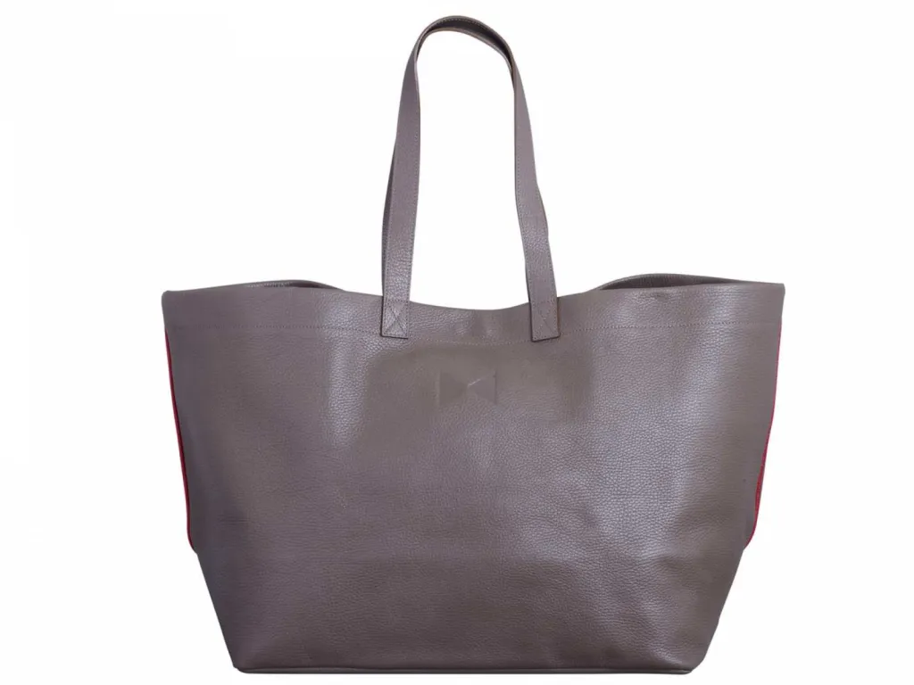 prises de vue maroquinerie packshot sac 2 jours terre d'ombre