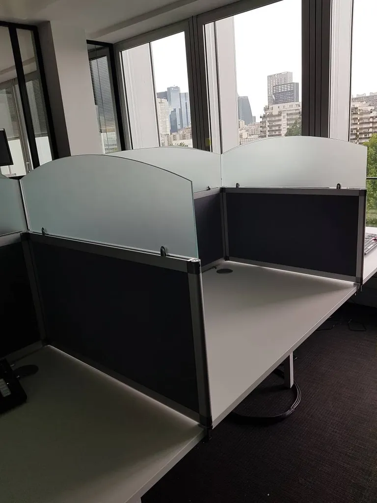 Bureaux pour centre d'appels à Neuilly-sur-Seine