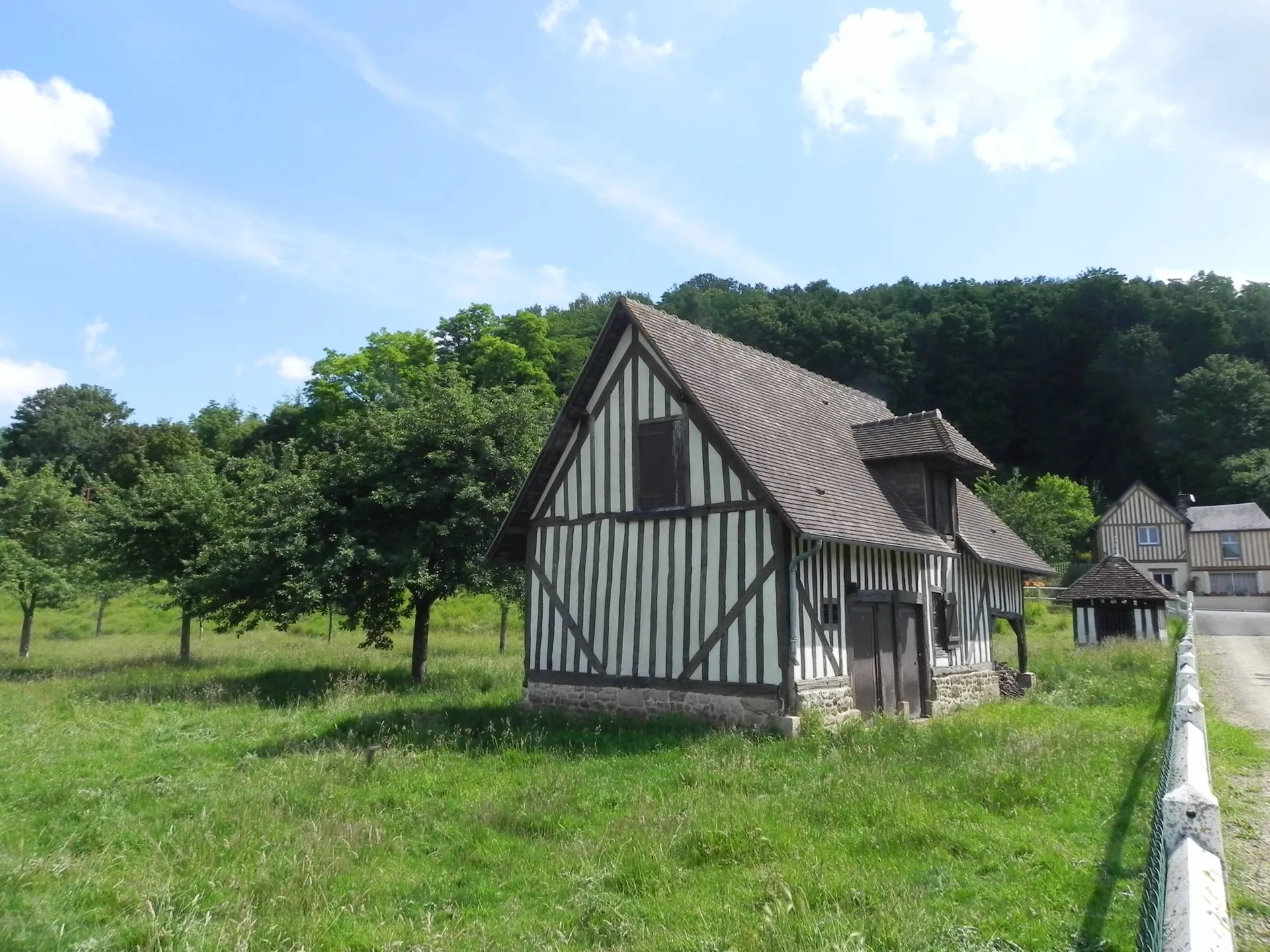 Achat demeure de caractère dans un environnement calme de sans vis-à-vis dans le Calvados 14