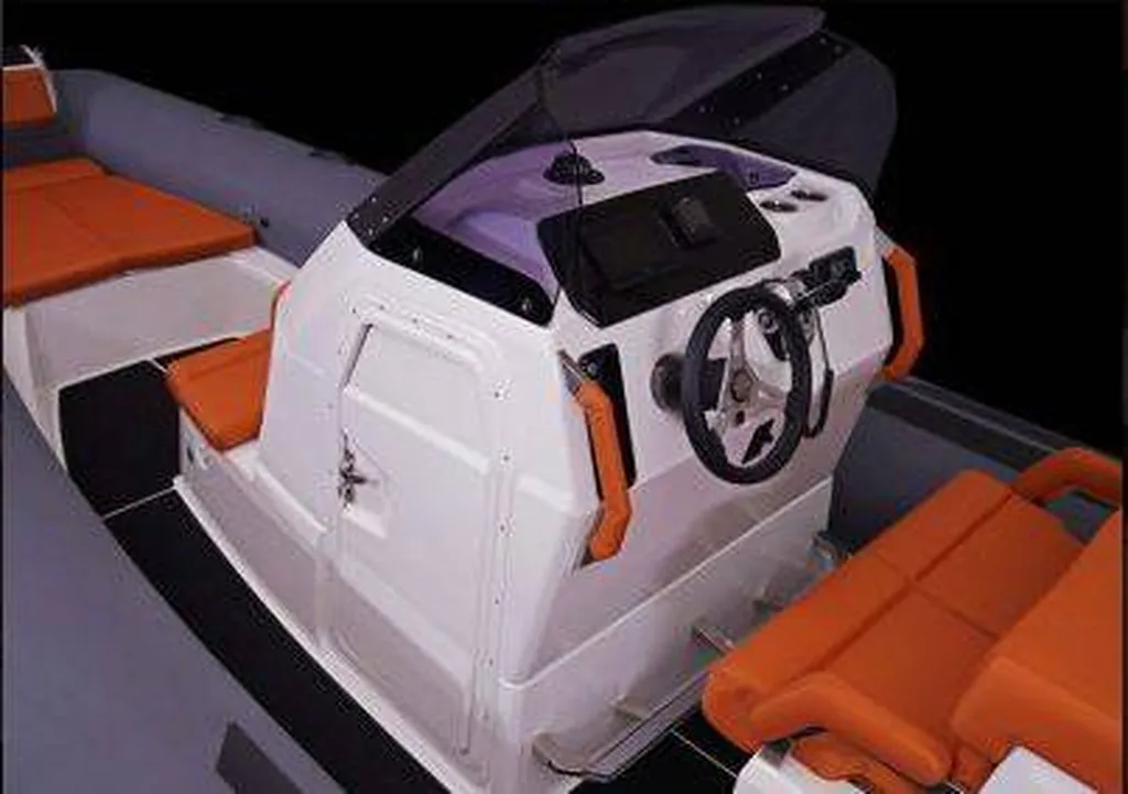 Semi-rigide Eagle 8 neuf à vendre à Bandol