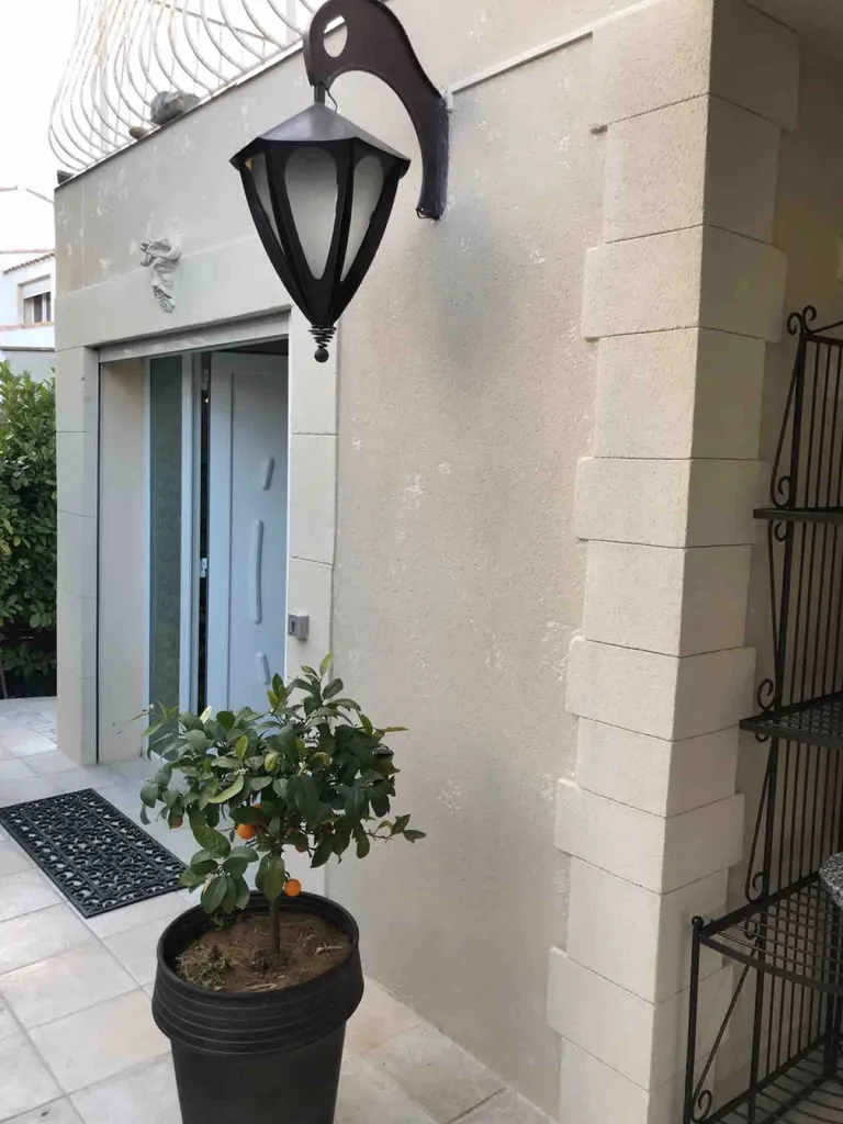 donner du cachet avec de la pierre sur ses murs extérieurs à Montpellier dans le 34 