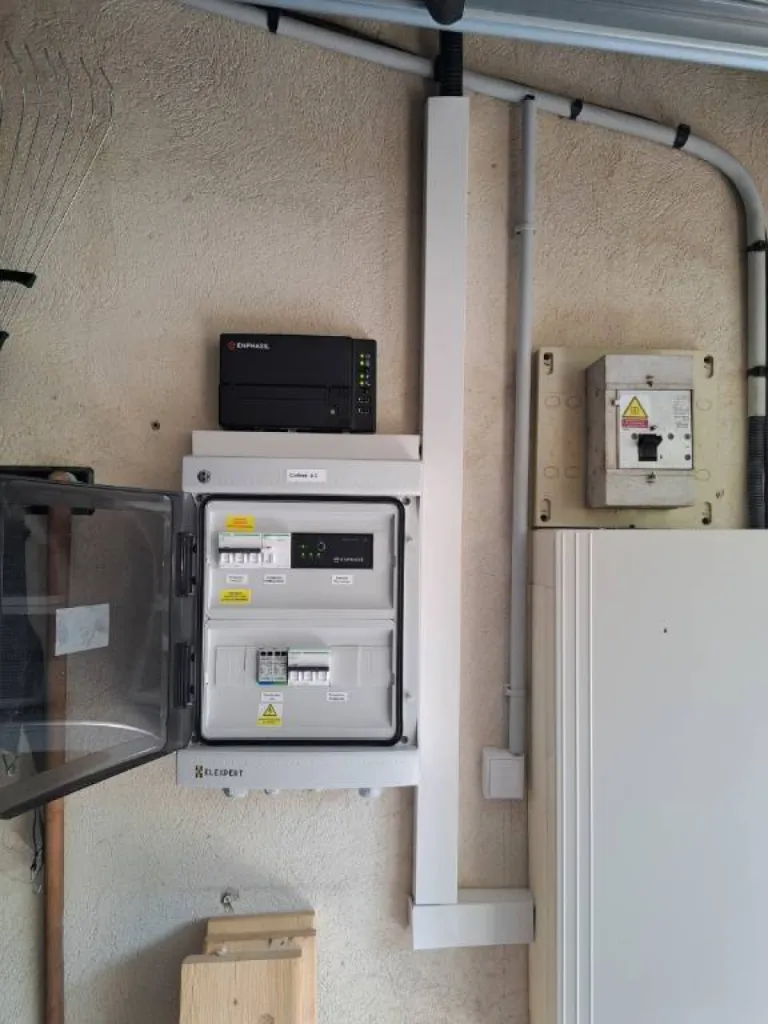 Installation sur mesure de panneaux solaires dès  6 990e dans le Var avec Provence Energie Solaire Services