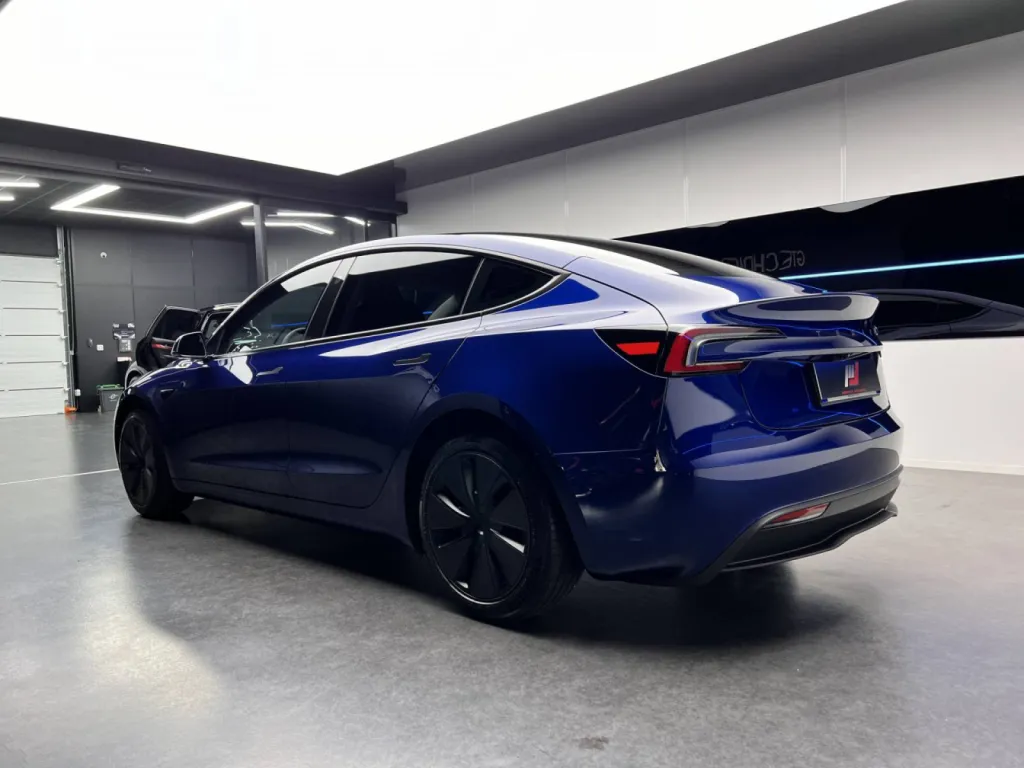 TESLA MODEL 3 HIGHLAND BLEU OUTREMER - PROTECTION CARROSSERIE - CAMBRAI 59