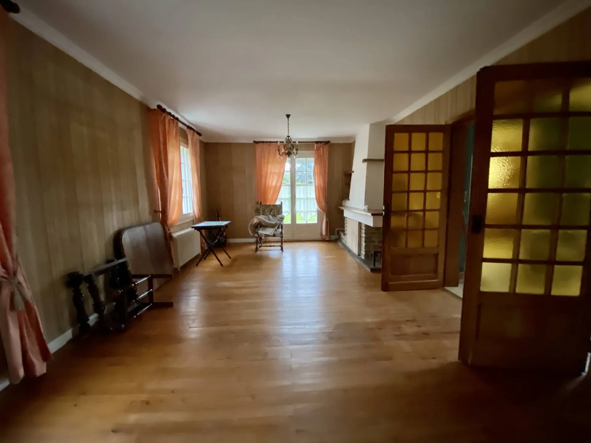 A vendre maison individuelle à rafraichir sur l'esplanade de Dieppe en exclusivité