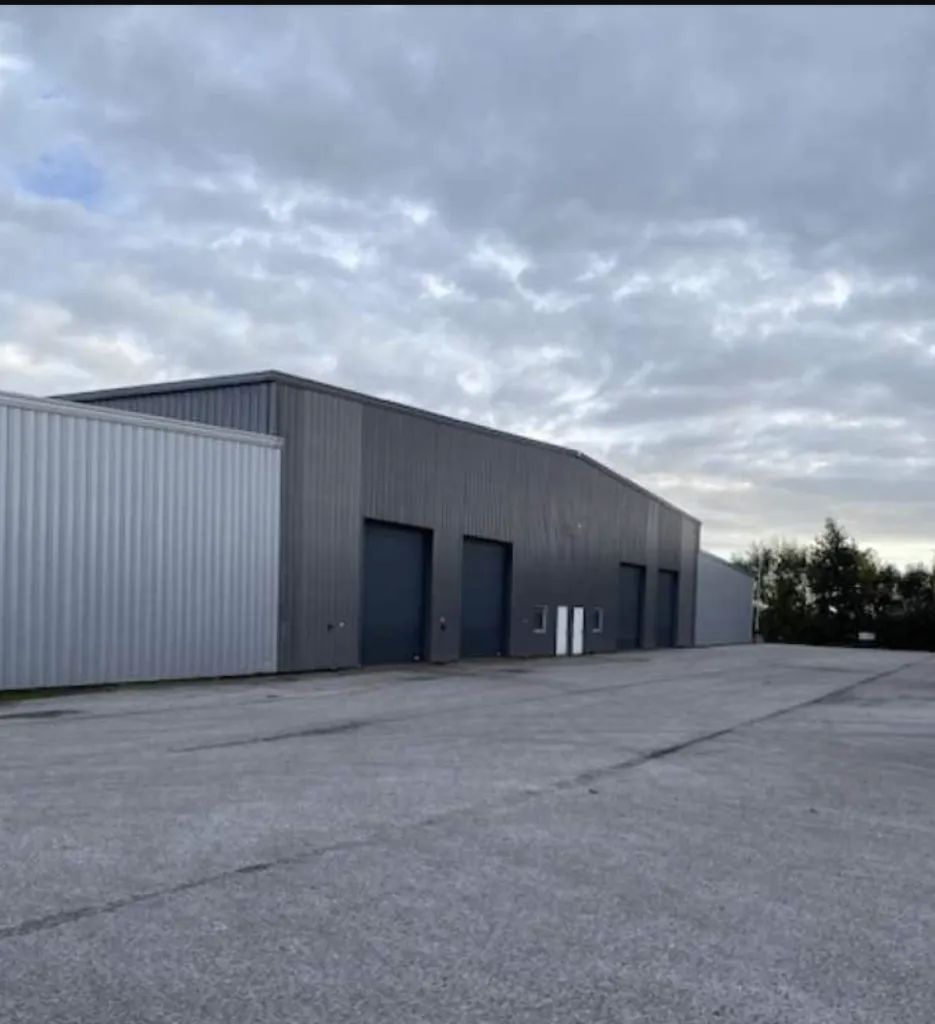 PLATEFORME LOGISTISQUE