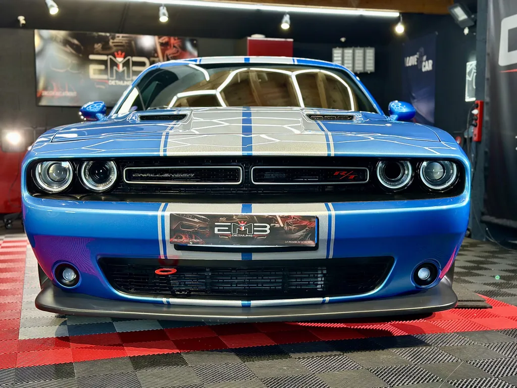 Traitement céramique , detailing Dodge Challenger spécialiste sur Vaugneray 