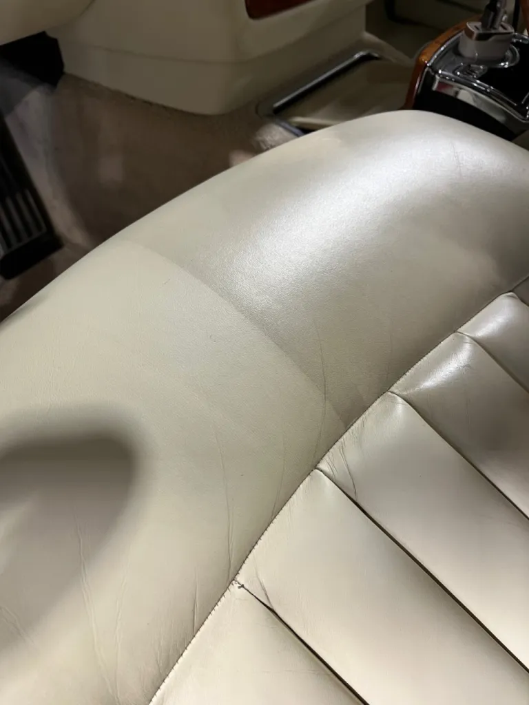 Detailing intérieur Rolls Royce Phantom à Cap d’Ail près de Monaco 