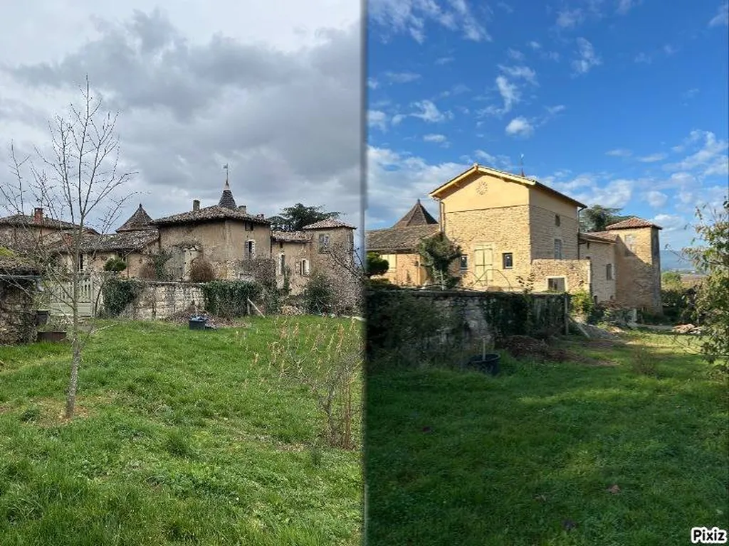 Surélévation complète d’une maison en pierre fortifiée avec reprise structurelle à Villefranche-sur-Saône