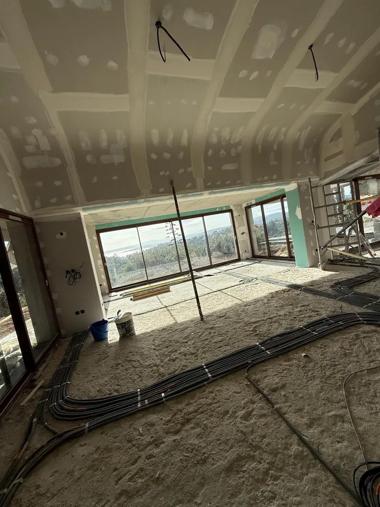 entreprise pose placo maison neuve bord arrondis sainte maxime var