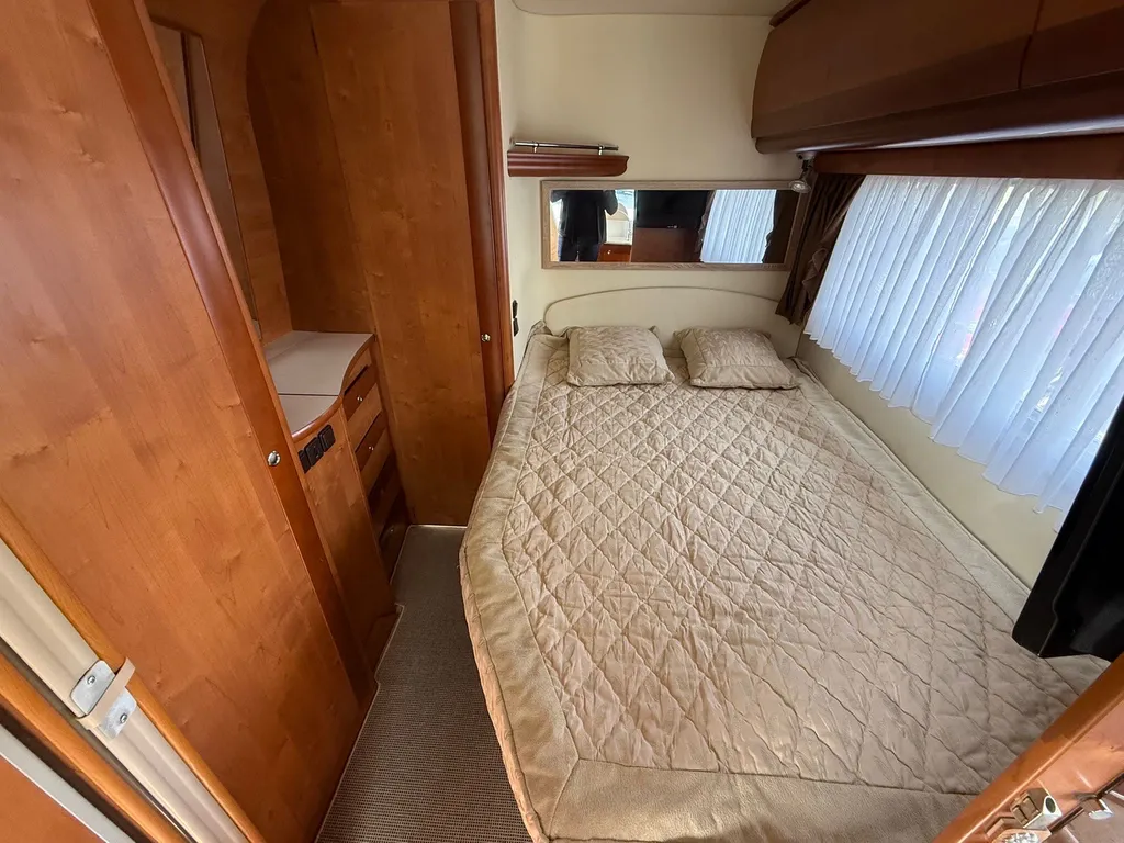 MERCEDES BENZ ESTEREL 39LB INTÉGRALE SPRINTER 316D 158CV BA