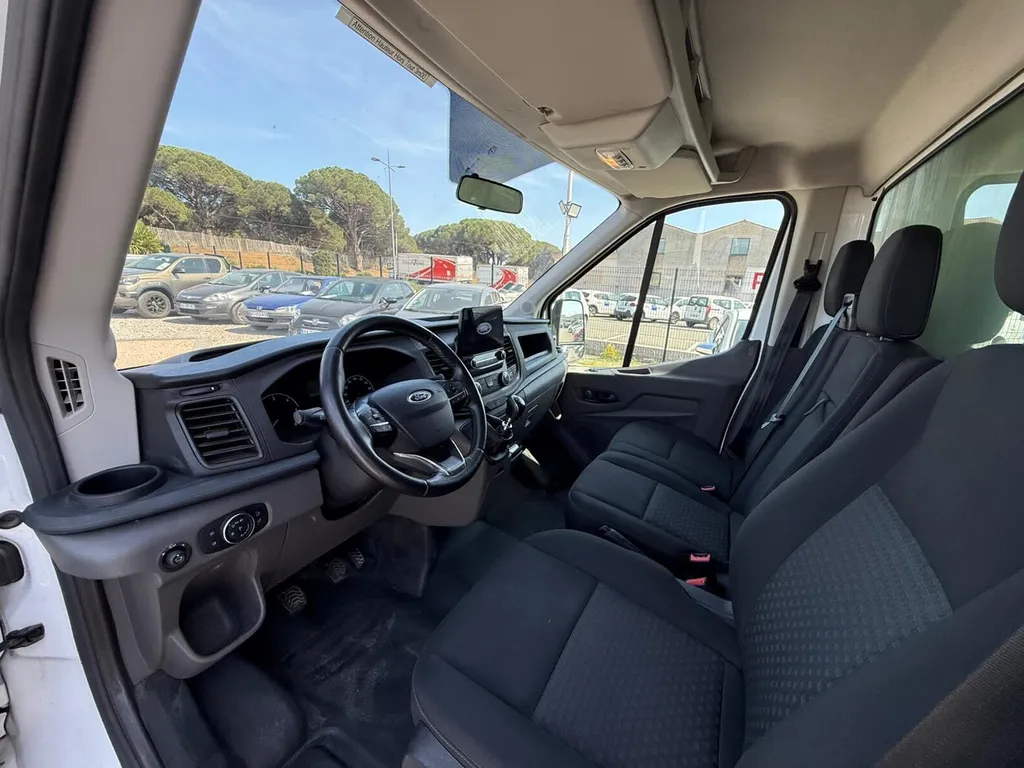 FORD TRANSIT CHÂSSIS CABINE / CAISSON 2.0L TDCI 130CV
