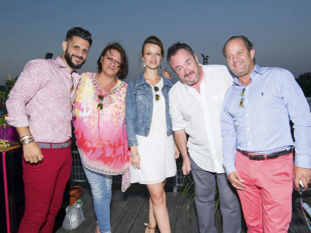 photo de groupe soirée d'entreprise